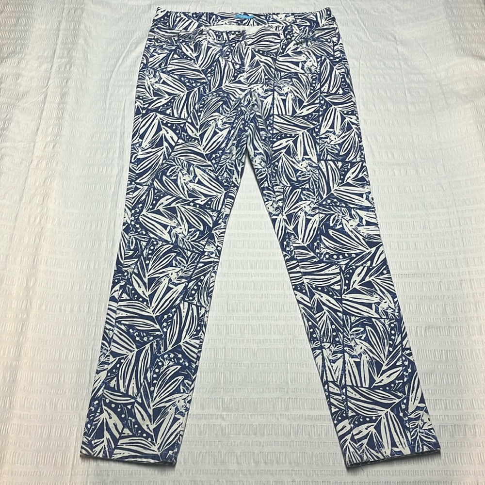 J. McLaughlin Summery blue white breezy print